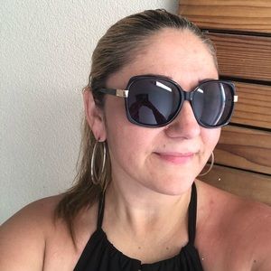 Meet your Posher, Marta